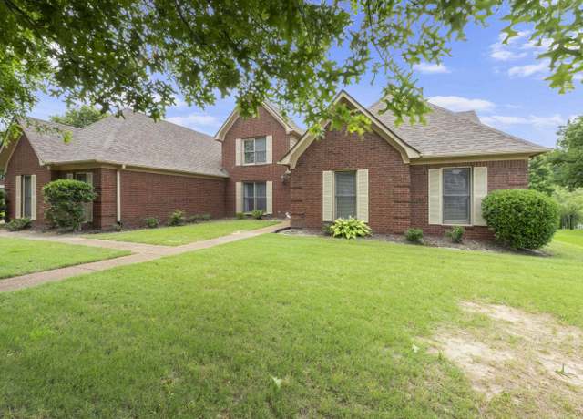 Property at 3871 Leeward Slopes Cv, Lakeland, TN 38002, 5 beds, 3 baths