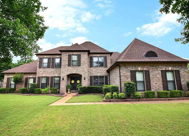Property at 1156 Sunriver Cv, Collierville, TN 38017, 5 beds, 4.5 baths