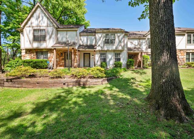 Property at 1937 Rhineland Dr #34, Germantown, TN 38138, 3 beds, 2.5 baths