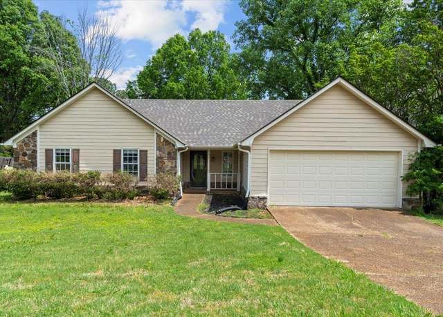 Property at 496 W Regis Pl, Memphis, TN 38018, 3 beds, 2 baths