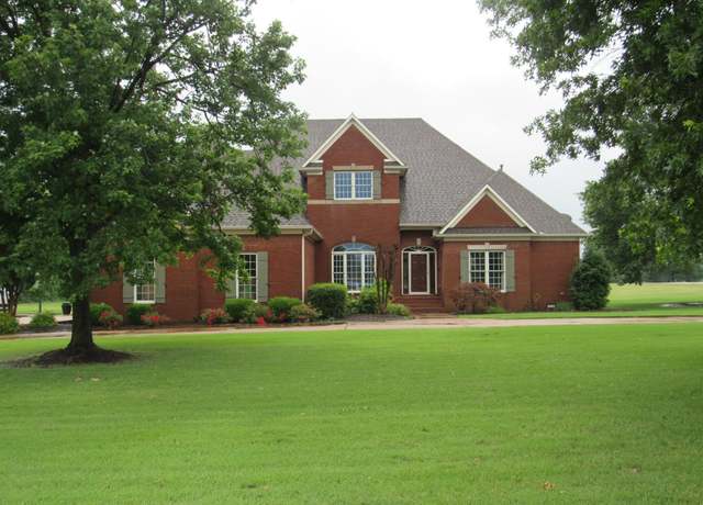 Property at 1467 Hall Rd, Covington, TN 38019, 4 beds, 4.5 baths