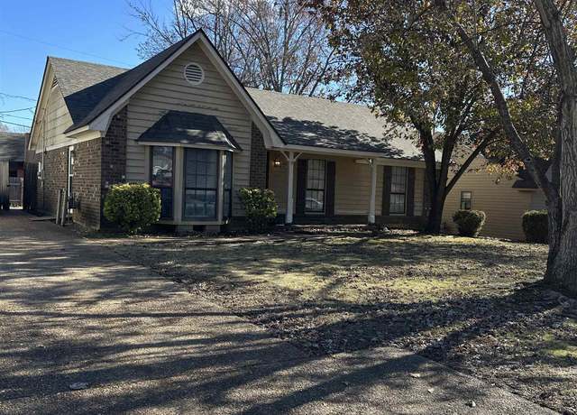Property at 4752 Stoney Hill Dr, Memphis, TN 38141, 3 beds, 2 baths