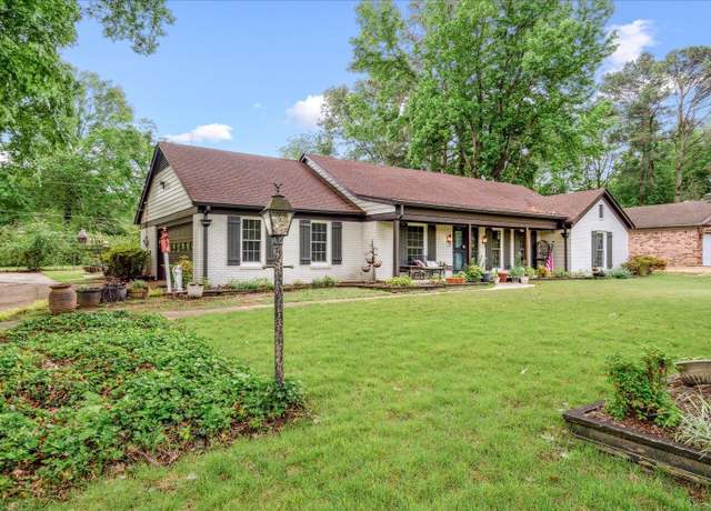 Property at 1366 Kirby Rd, Memphis, TN 38120, 3 beds, 2 baths
