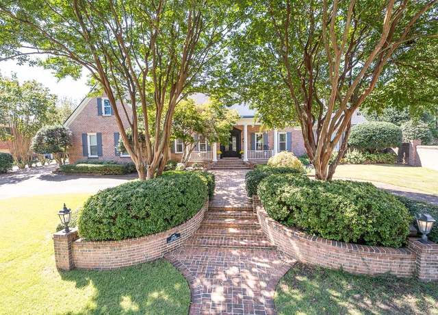 Property at 3431 Lake Pointe Dr, Memphis, TN 38125, 4 beds, 5 baths