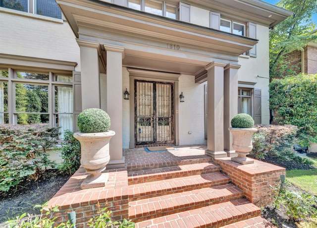 Property at 1810 Autumn Ave, Memphis, TN 38112, 5 beds, 3.5 baths