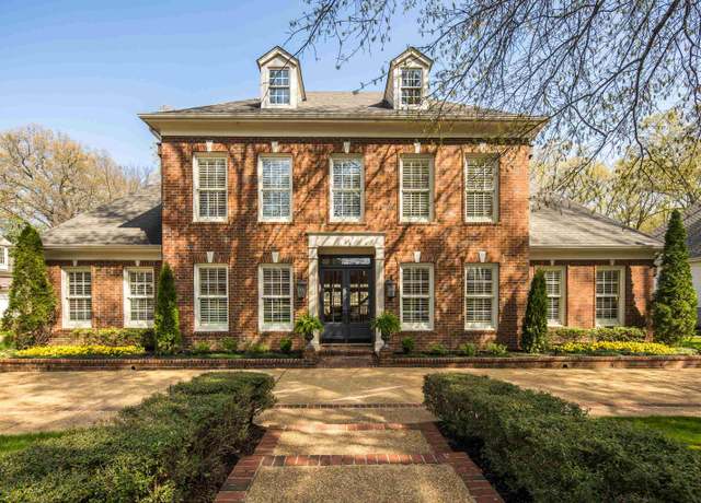Property at 3396 Bedford Ln, Germantown, TN 38139, 5 beds, 5.5 baths