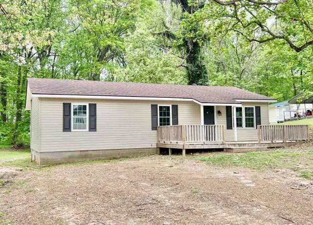 Property at 138 Revell Rd, Dyersburg, TN 38024, 3 beds, 1 bath