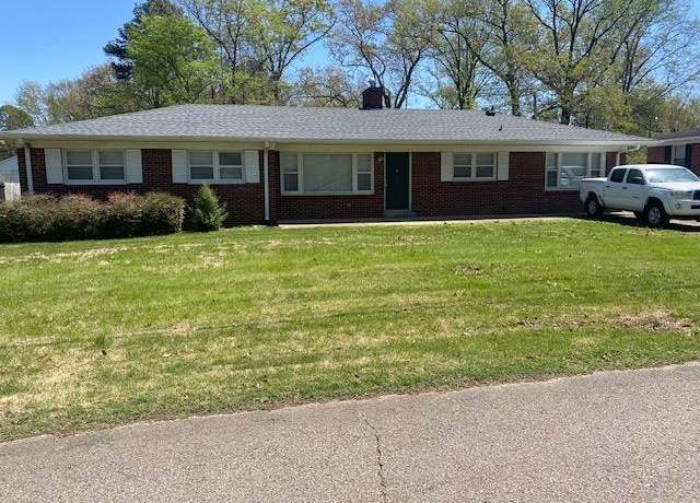 Property at 150 Lillian St, Savannah, TN 38372, 3 beds, 2 baths
