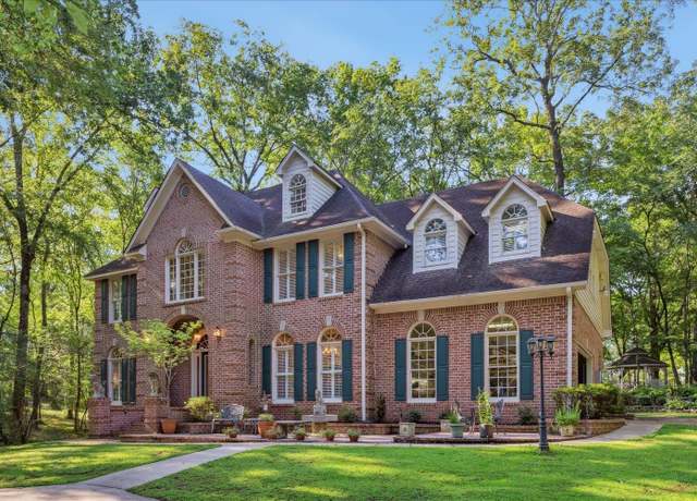 Property at 11811 George R James Rd, Eads, TN 38028, 5 beds, 3.5 baths