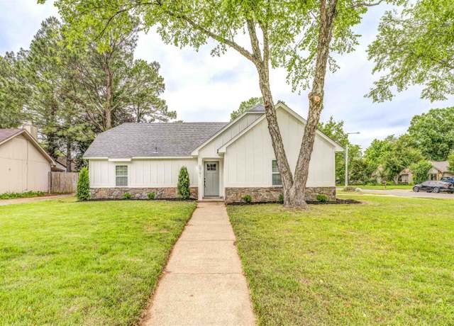 Property at 2751 Dromedary Dr, Memphis, TN 38133, 3 beds, 2 baths