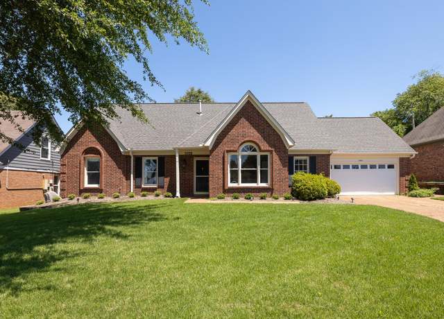 Property at 8864 Aspen View Cv, Memphis, TN 38018, 5 beds, 3 baths