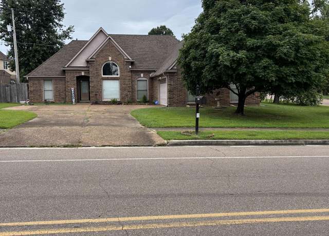 Property at 9344 Chimneyrock Blvd, Cordova, TN 38016, 4 beds, 2 baths