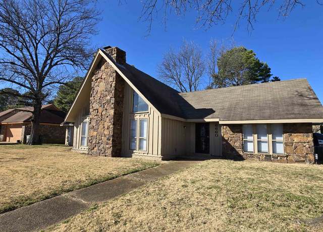Property at 6660 Split Oak Dr, Memphis, TN 38115, 4 beds, 2.5 baths