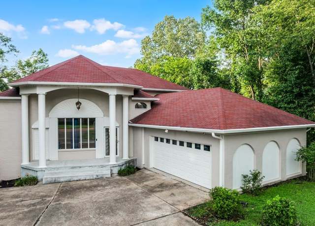 Property at 9606 Blue Spruce Dr, Lakeland, TN 38002, 3 beds, 3.5 baths