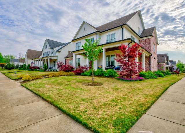 Property at 112 N Mt Pleasant Rd, Collierville, TN 38017, 4 beds, 4.5 baths