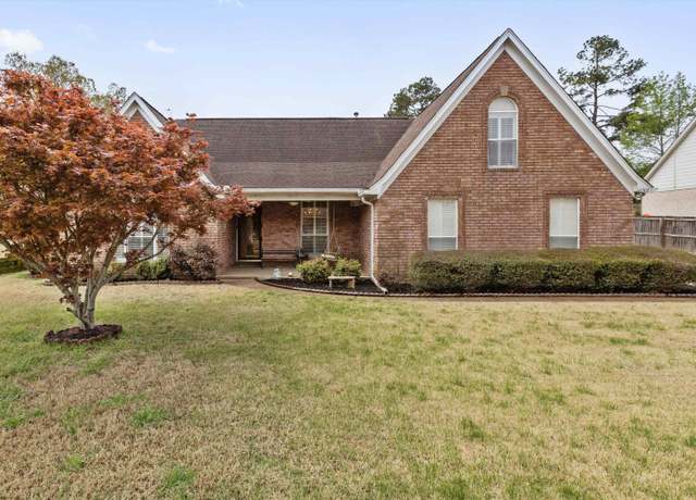 Property at 6307 Thistle Point Dr, Bartlett, TN 38135, 5 beds, 3 baths