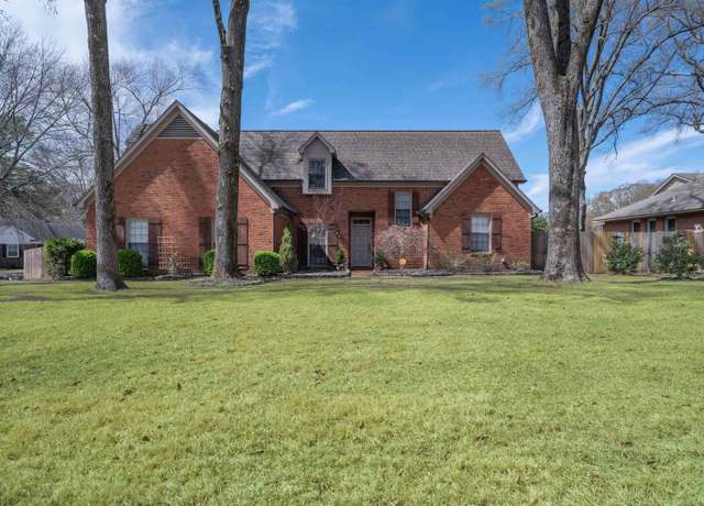 Property at 87 N Highland St, Memphis, TN 38111, 3 beds, 2.5 baths
