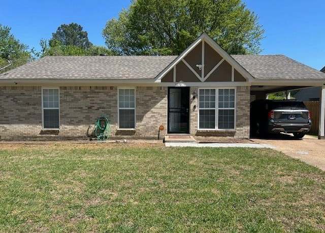 Property at 5256 Braden Dr, Memphis, TN 38127, 3 beds, 1.5 baths