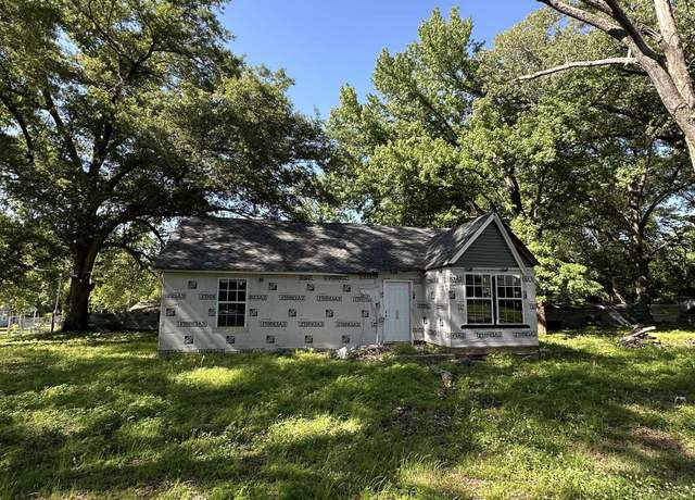 Property at 3064 Meadowbrook Dr, Memphis, TN 38109, 2 beds, 1 bath