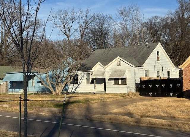 Property at 1052 National St, Memphis, TN 38122, 2 beds, 1 bath