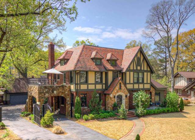 Property at 615 East Dr, Memphis, TN 38112, 5 beds, 3.5 baths