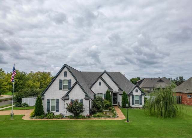 Property at 240 Hedge Rose Blvd, Somerville, TN 38068, 4 beds, 3 baths