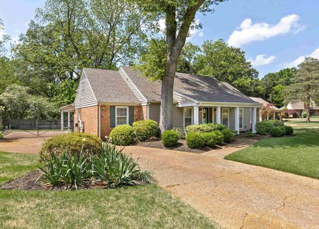Property at 2211 Burfordi Ln, Germantown, TN 38138, 3 beds, 2 baths