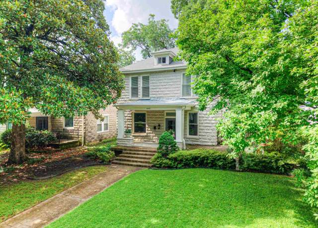 Property at 1692 Carruthers Pl, Memphis, TN 38112, 3 beds, 3 baths