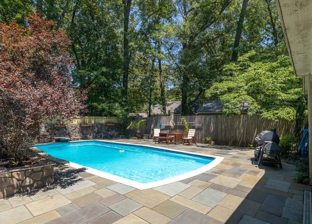 Property at 167 Ericson Rd, Memphis, TN 38018, 5 beds, 3.5 baths