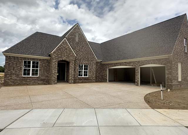 Property at 10176 Conner Field Ln, Lakeland, TN 38002, 4 beds, 3 baths