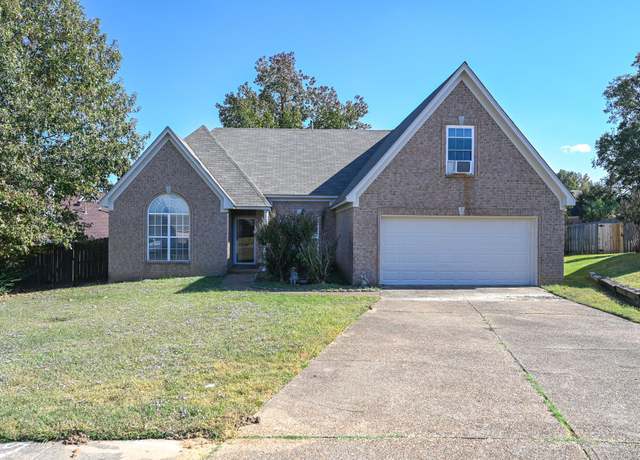 Property at 6126 Rolling Oaks Cv, Olive Branch, MS 38654, 4 beds, 2 baths
