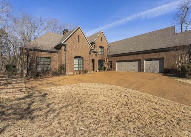 Property at 405 Greywood Ln, Cordova, TN 38018, 4 beds, 4.5 baths