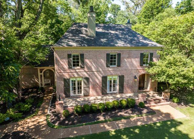 Property at 7726 Chapel Creek Pkwy N, Memphis, TN 38016, 5 beds, 4 baths