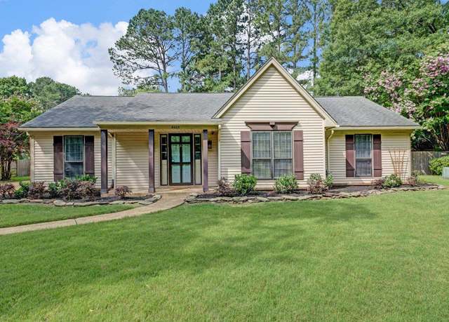 Property at 8025 Rocky Hollow Cv, Germantown, TN 38138, 4 beds, 2 baths