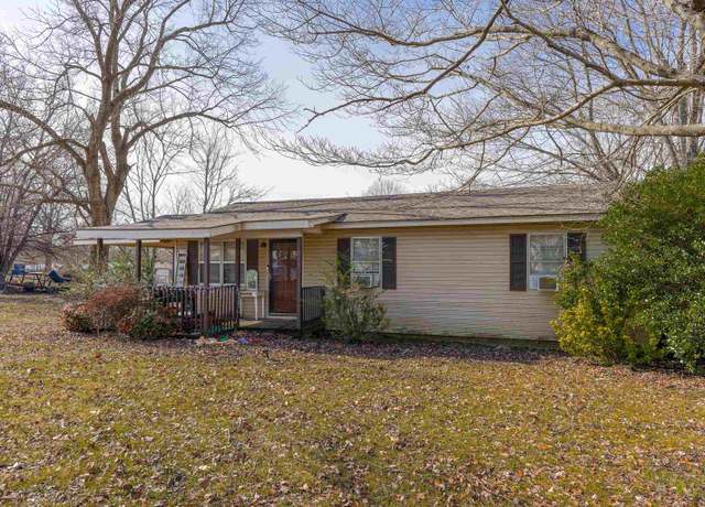 Property at 141 Fannie Dr, Brighton, TN 38011, 3 beds, 1 bath