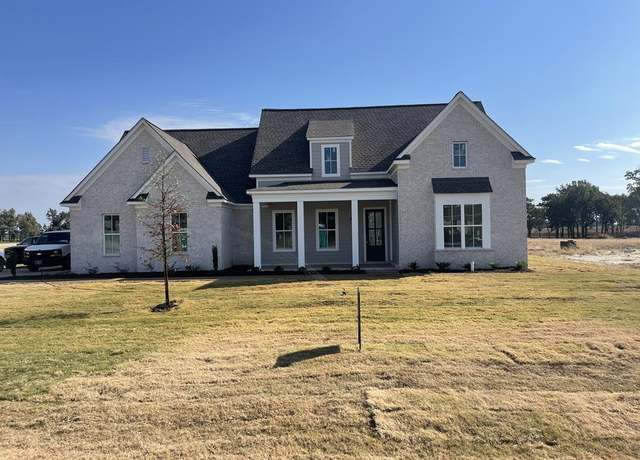 Property at 104 Hunters Point Dr, Marion, AR 72364, 3 beds, 2.5 baths