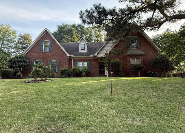 Property at 917 Valleyview Ln, Collierville, TN 38017, 3 beds, 2.5 baths