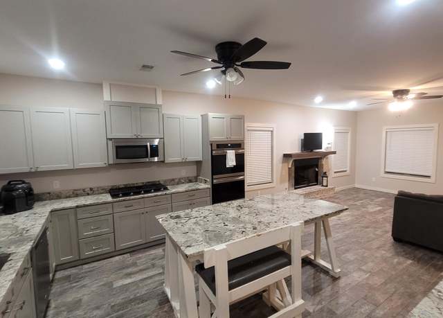 Property at 90 High Street St, Rossville, TN 38066, 4 beds, 2 baths