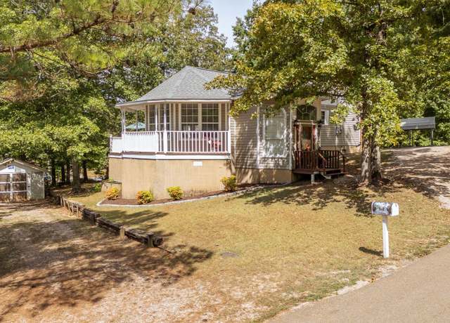 Property at 870 Clay Loop, Savannah, TN 38372, 2 beds, 2 baths