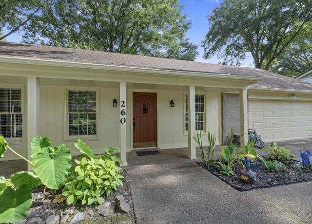 Property at 260 W Lawnwood Dr, Collierville, TN 38017, 3 beds, 2 baths