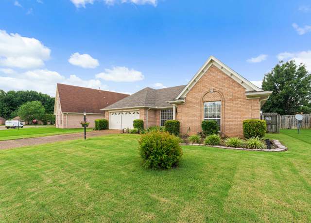 Property at 7642 Mineral Crest Cir, Memphis, TN 38125, 3 beds, 2 baths