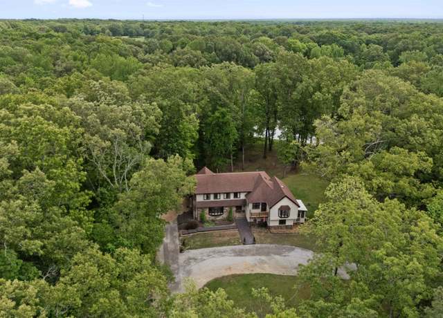 Property at 590 Shady Hollow Cv, Eads, TN 38028, 4 beds, 3.5 baths