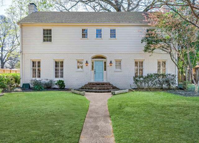 Property at 4915 Lake Dr, Memphis, TN 38117, 4 beds, 2.5 baths