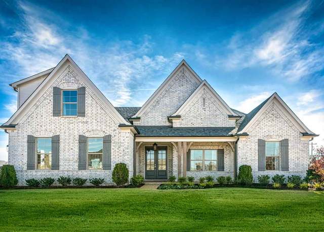 Property at 20 Chesnut Ridge Dr, Oakland, TN 38060, 5 beds, 3 baths