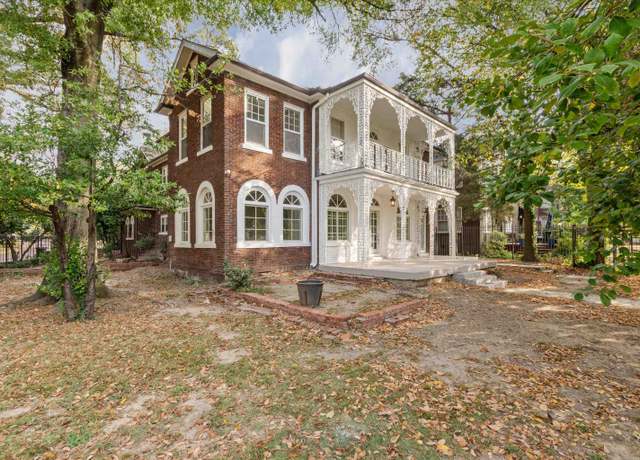 Property at 1464 Peabody Ave, Memphis, TN 38104, 6 beds, 4 baths