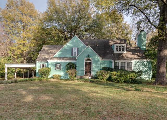 Property at 676 Center Dr, Memphis, TN 38112, 3 beds, 3 baths
