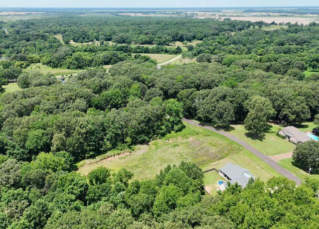 Property at 0 Michael Dr, Lake Cormorant, MS 38641