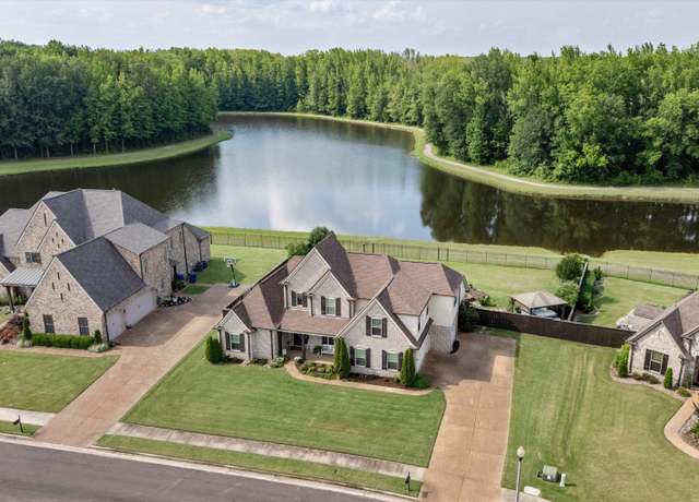 Property at 125 Mallard Ln, Rossville, TN 38066, 5 beds, 3.5 baths