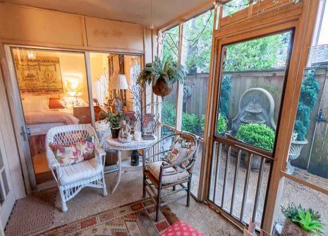 Property at 455 S Perkins Rd S #1, Memphis, TN 38117, 2 beds, 2 baths