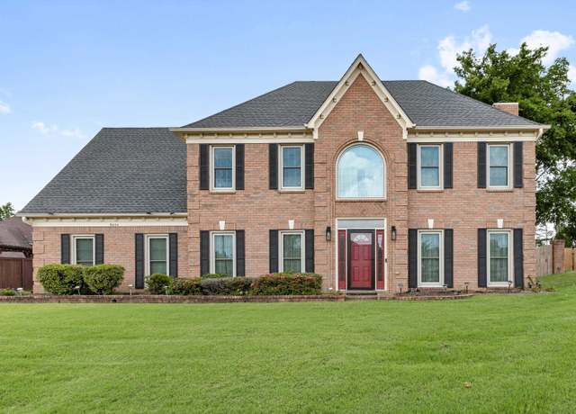 Property at 9054 Chimneyrock Blvd, Memphis, TN 38016, 4 beds, 2.5 baths